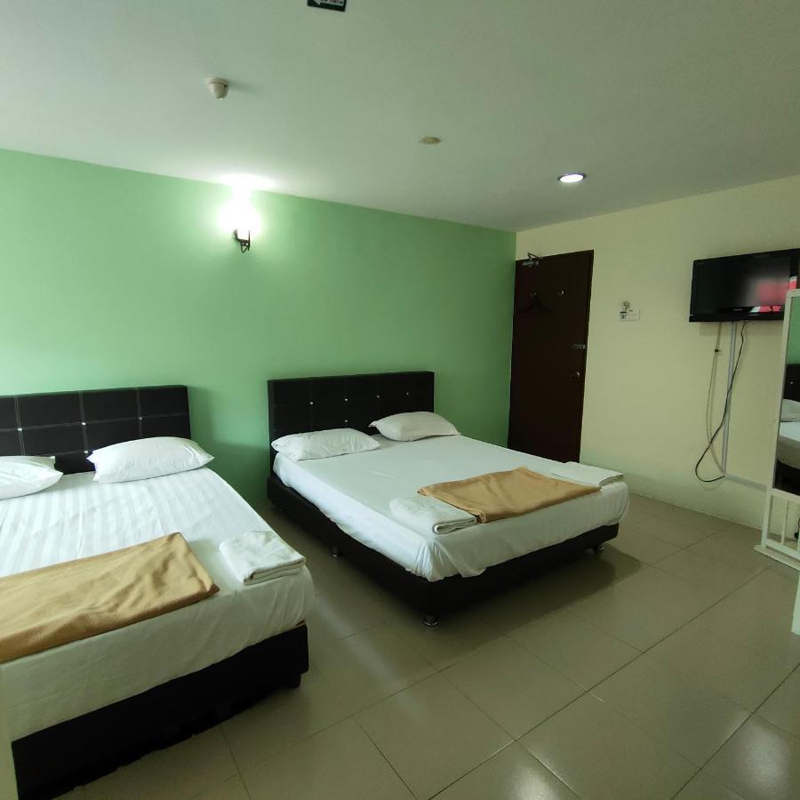 Best One Hotel Malacca Exterior photo