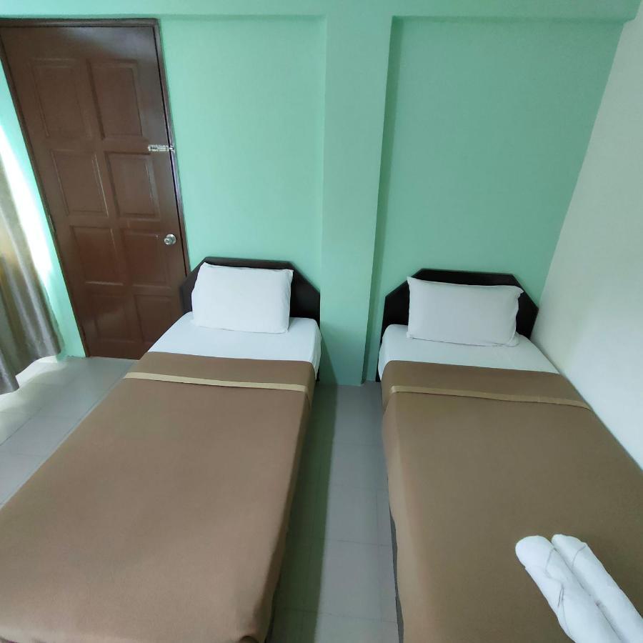 Best One Hotel Malacca Exterior photo