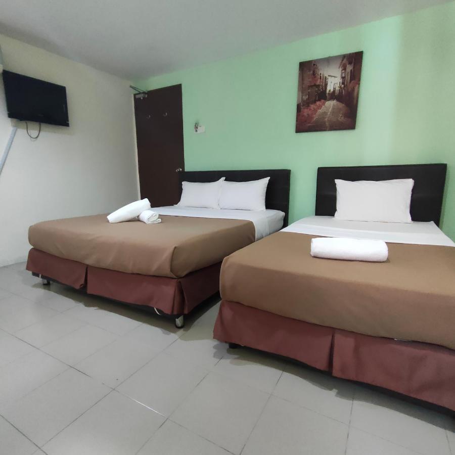 Best One Hotel Malacca Exterior photo